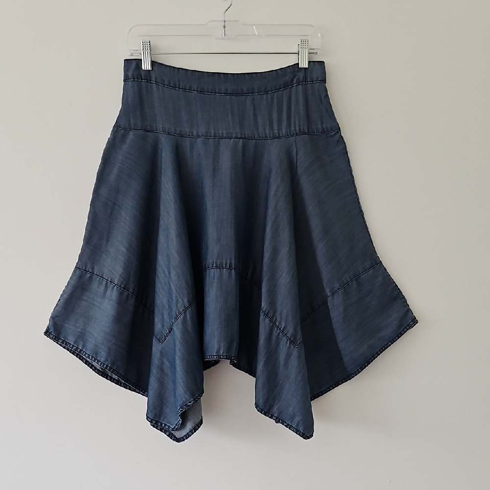 HD In Paris Chambray Handkercheif Midi Skirt Assymetrical Hem‎ Size 2 Anthro